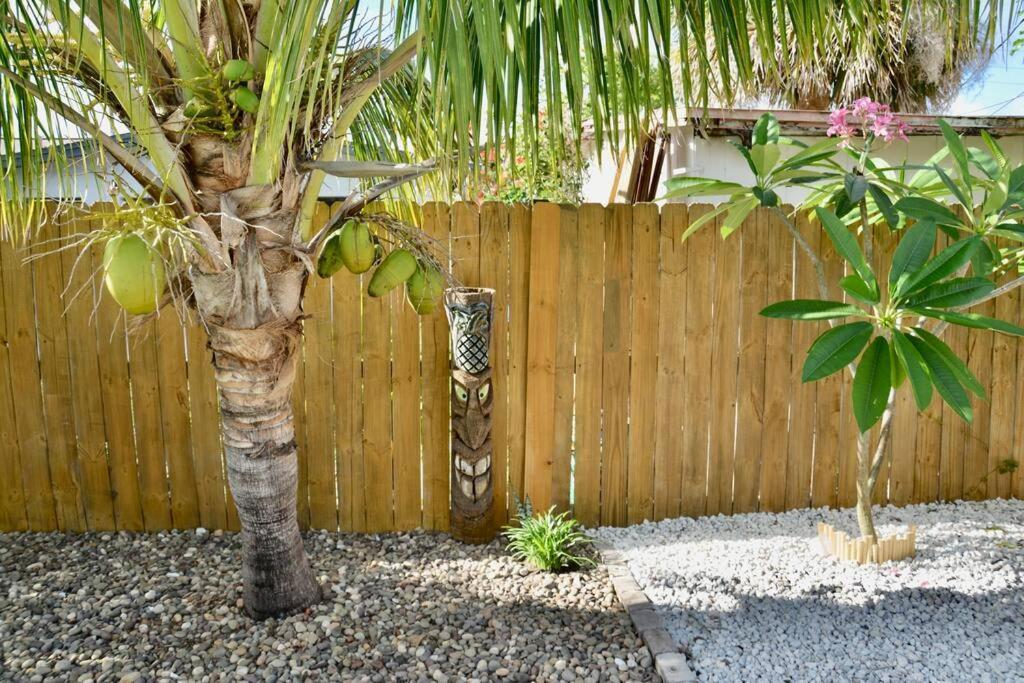 Tropical Retreat Near Beaches, Cruise Terminals Merritt Island Dış mekan fotoğraf