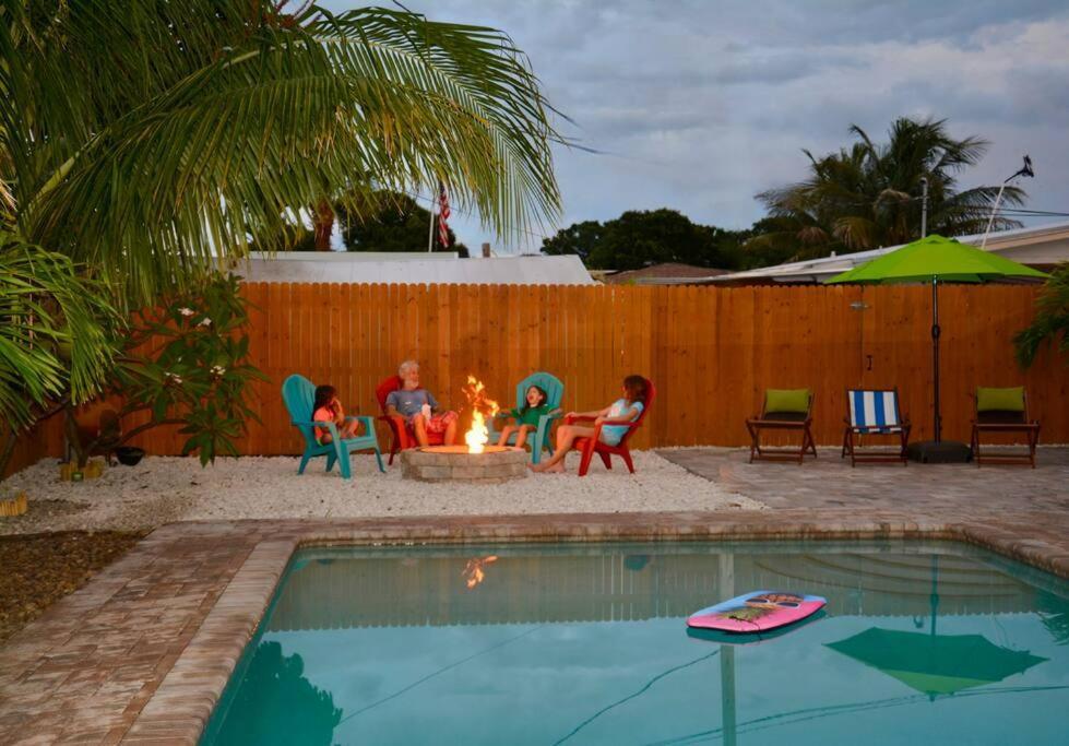 Tropical Retreat Near Beaches, Cruise Terminals Merritt Island Dış mekan fotoğraf